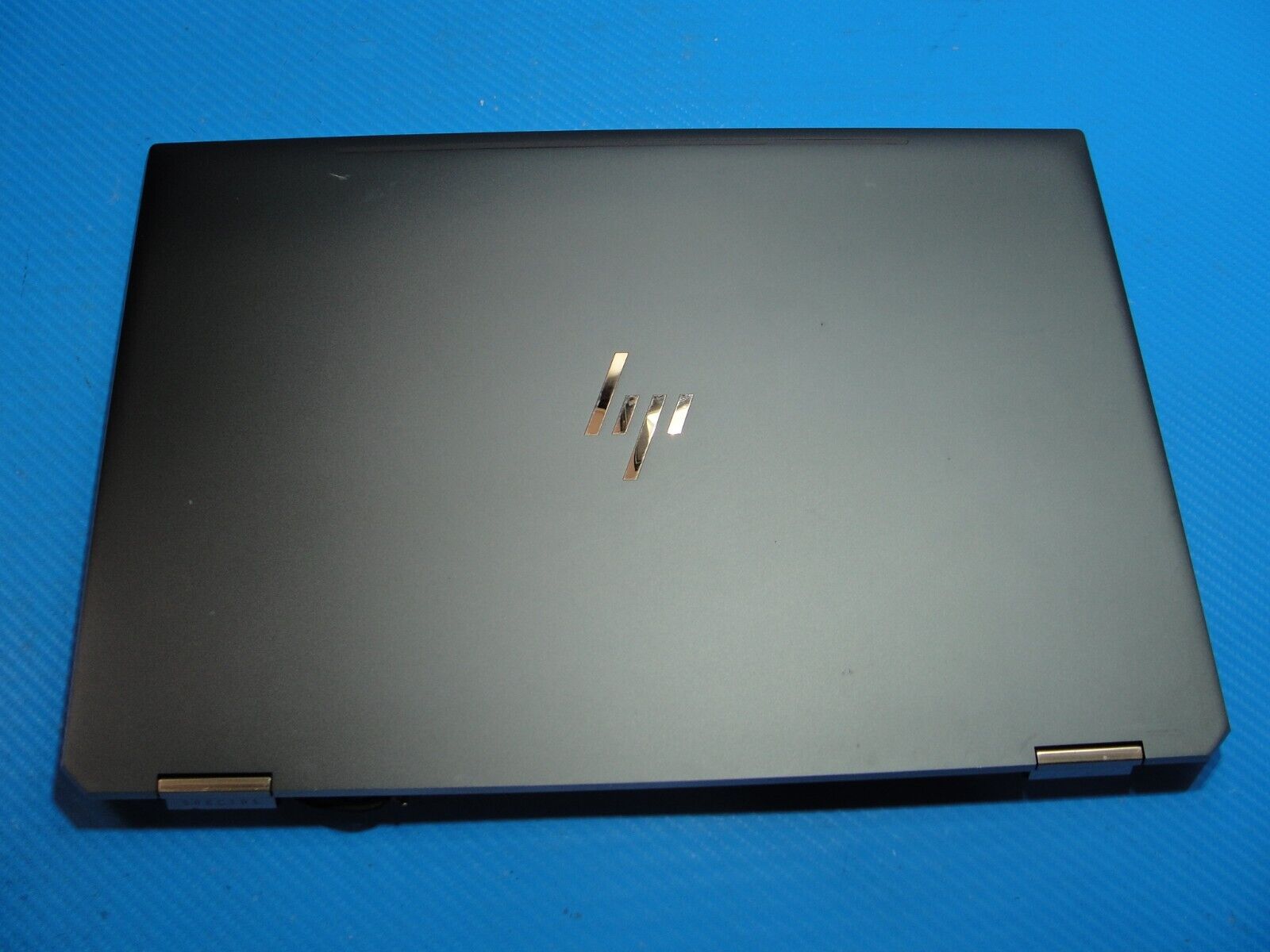 HP Spectre x360 15-df0013dx 15.6