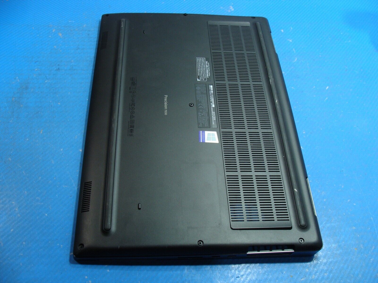 Dell Precision 7530 15.6