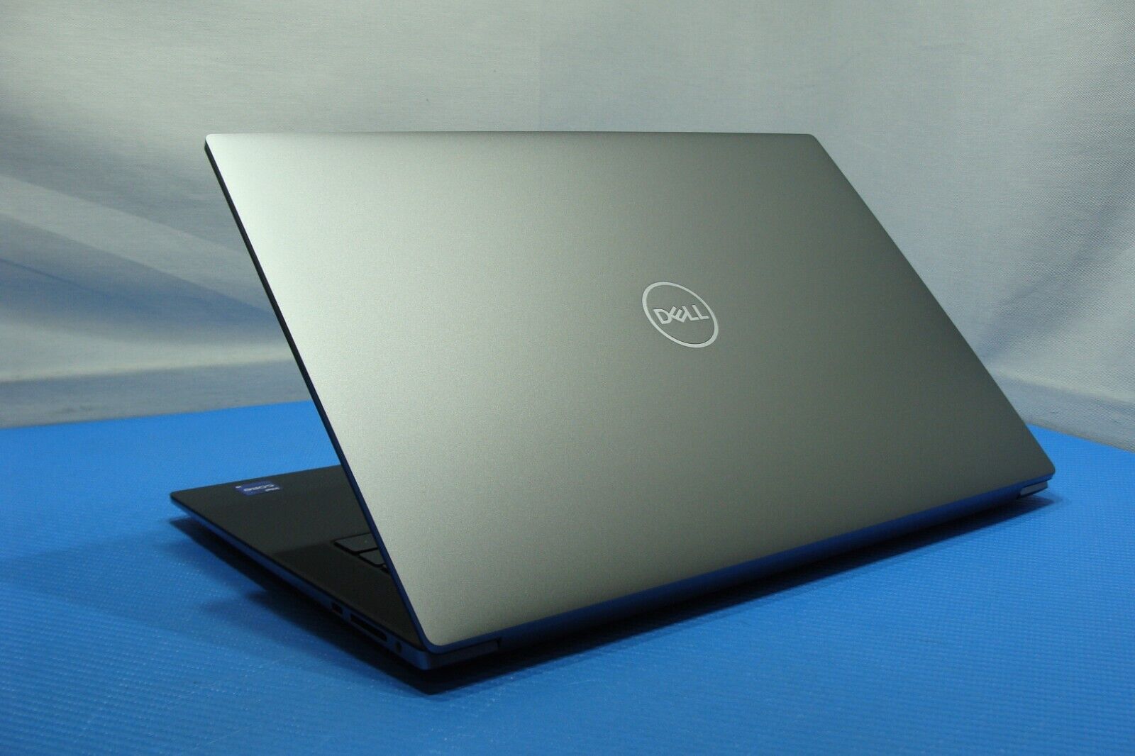 Dell Precision 5560 15.6