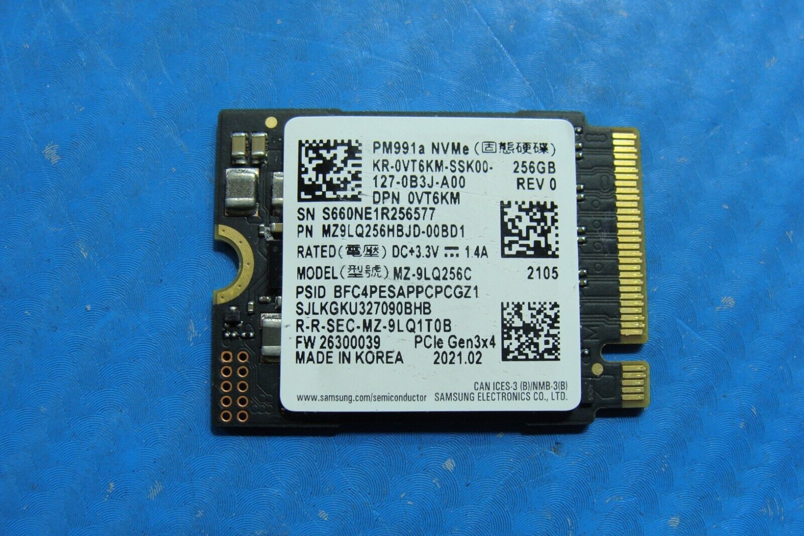 Dell 5420 Samsung 256GB M.2 NVMe SSD Solid State Drive VT6KM MZ9LQ256HBJD-00BD1