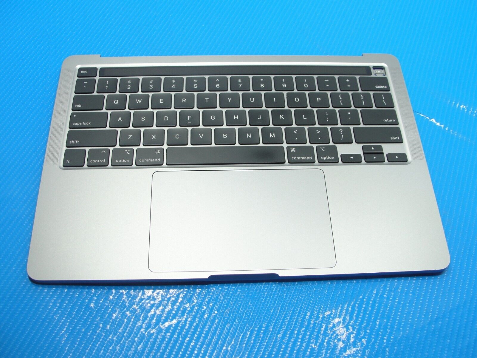 MacBook Pro A2289 13