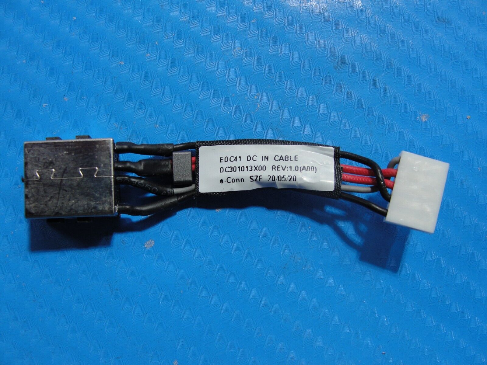 Dell Latitude 14” 5410 Genuine Laptop DC IN Power Jack w/Cable DC301013X00 129F1