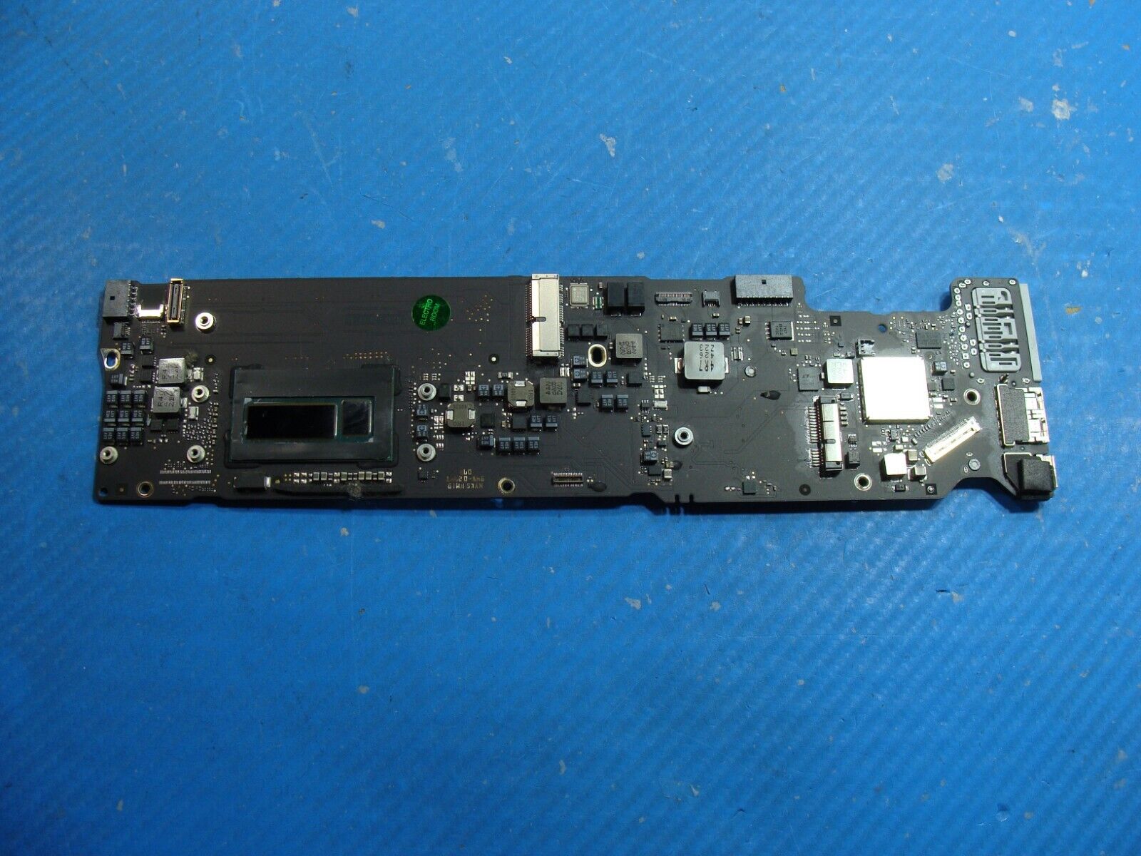 MacBook Air A1466 13