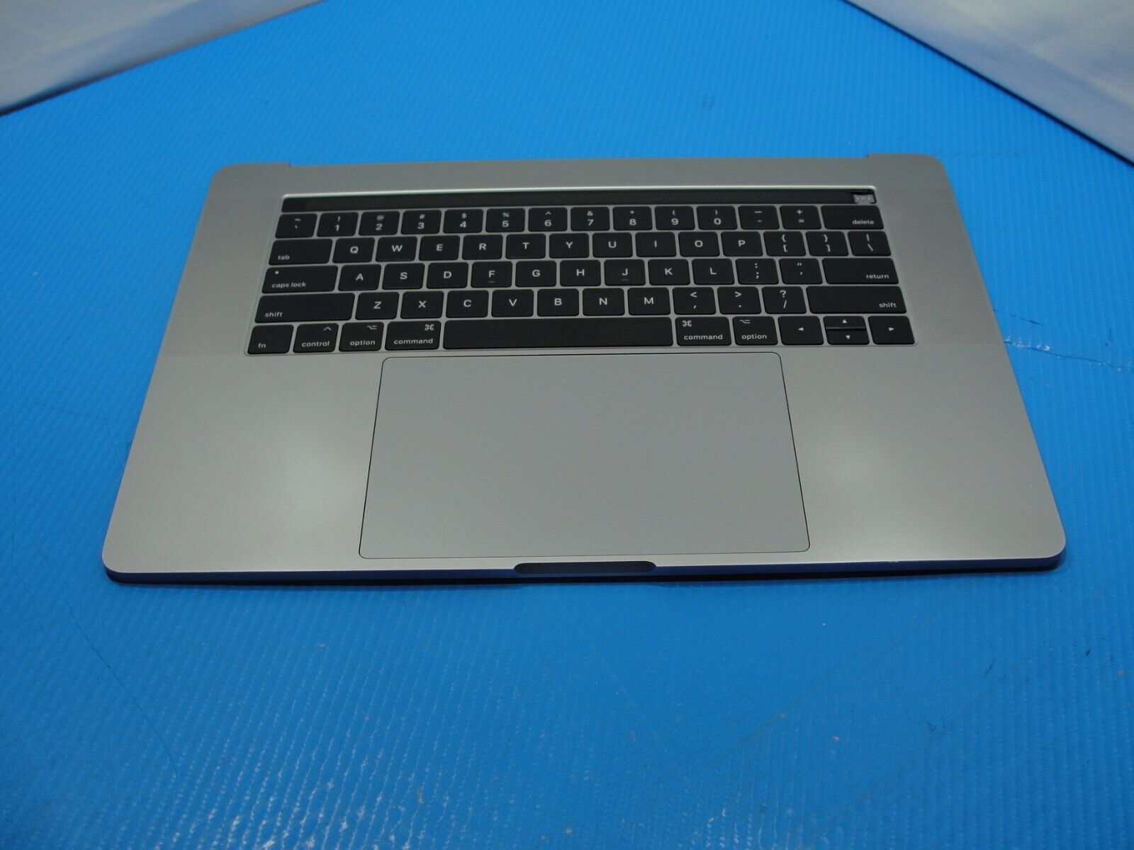 MacBook Pro A1707 15