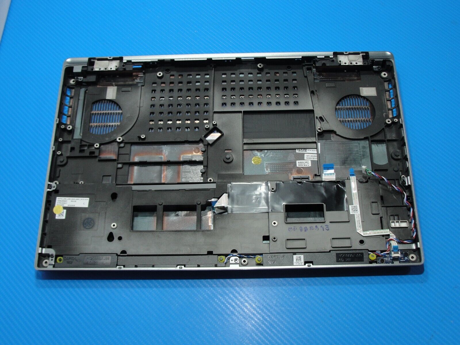 Dell Precision 15.6” 7530 OEM Laptop Bottom Case w/Cover Door V9DC7 AM26J000B01