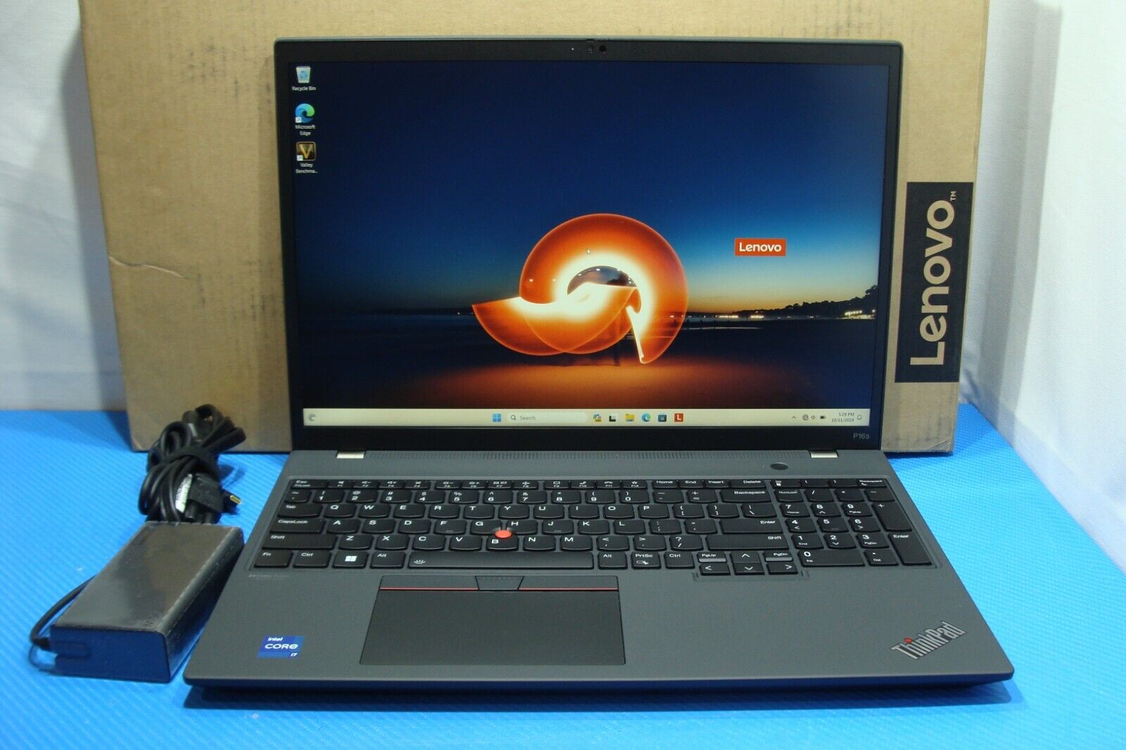 Lenovo ThinkPad P16s Gen 1 16