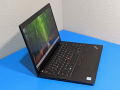 Lenovo ThinkPad X390 13.3"FHD Touch Intel i7-8665U 1.9GHz 16GB 256GB SSD Charger