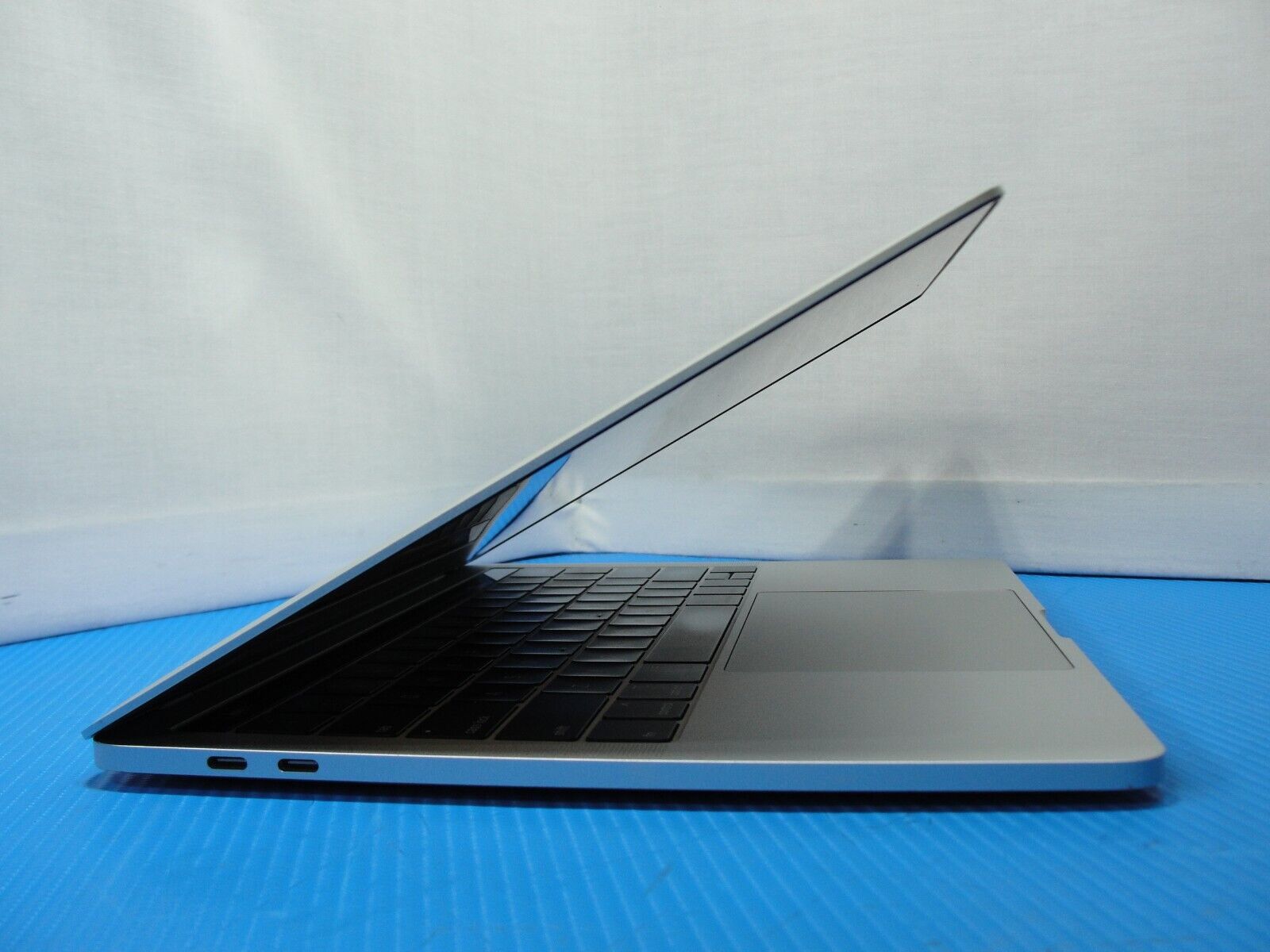 Apple MacBook Pro 13