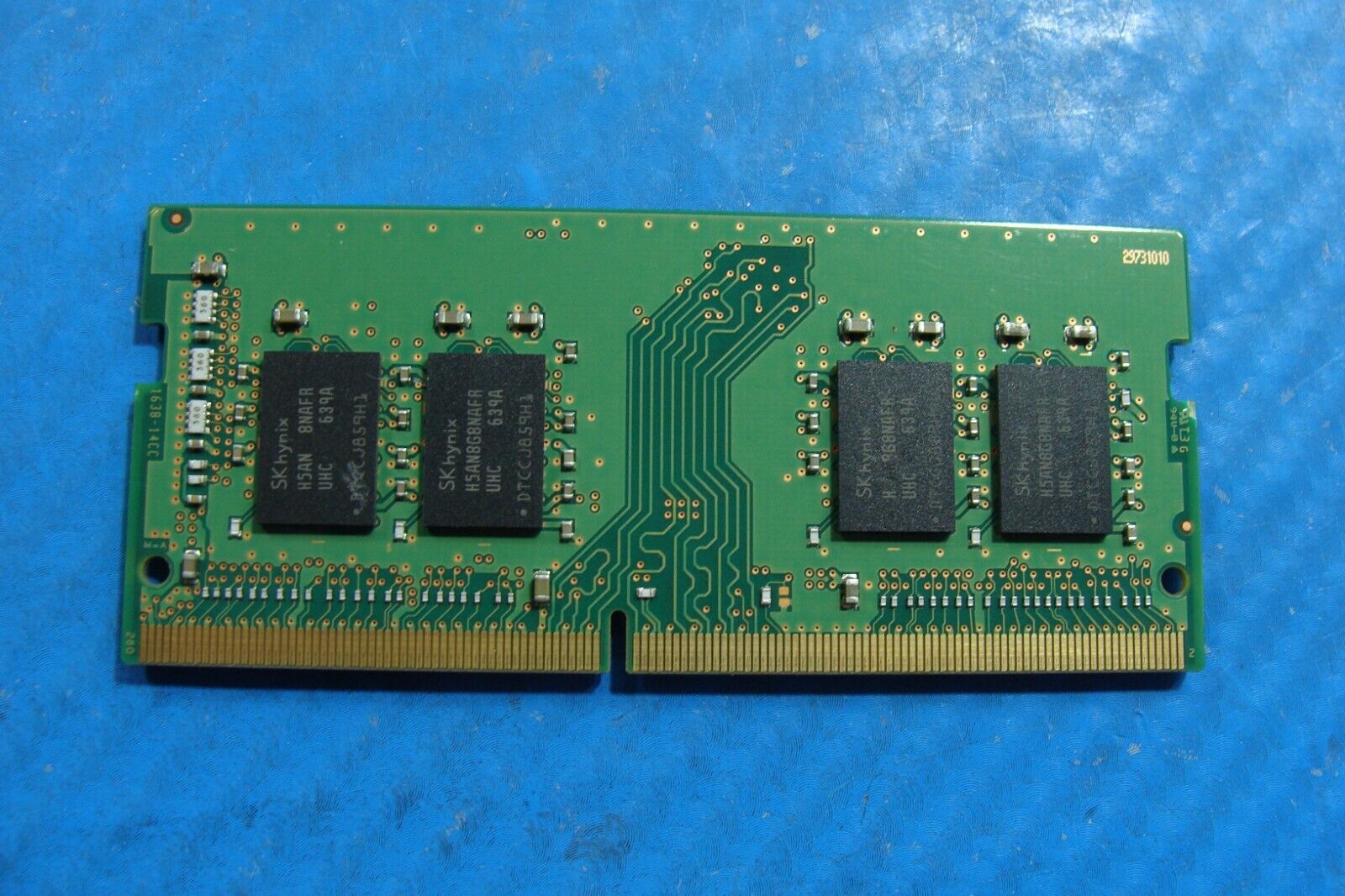 Dell 13 5378 SK Hynix 8GB 1Rx8 PC4-2400T Memory RAM SO-DIMM HMA81GS6AFR8N-UH