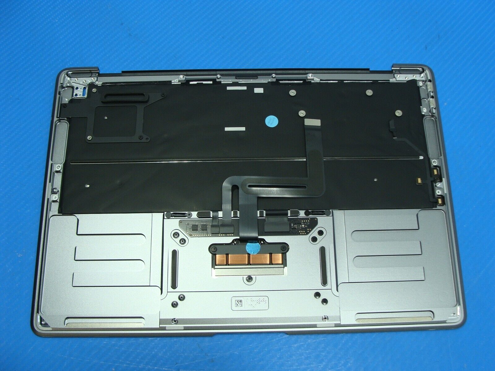 MacBook Air A2337 2020 MGN63LL/A 13