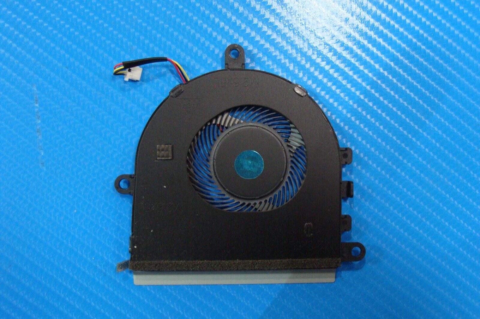 Dell Vostro 15.6” 3500 Genuine Laptop CPU Cooling Fan 7MCD0 DC28000K7E0