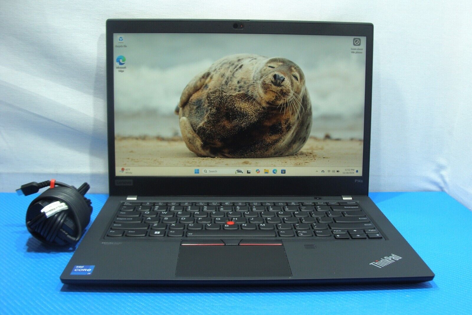 Lenovo ThinkPad P14s Gen 2 Workstation 14