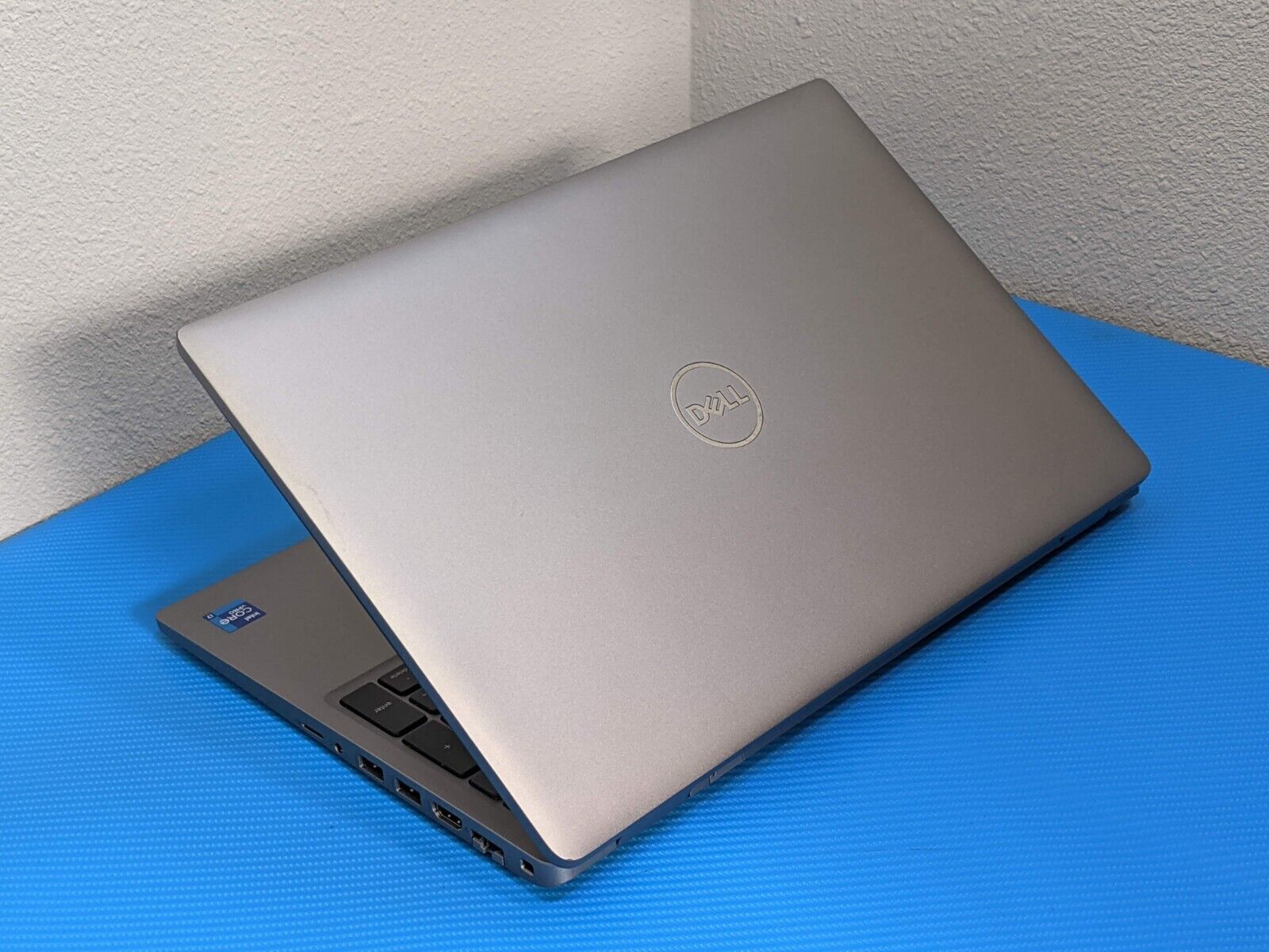 Dell Latitude 5520 15.6