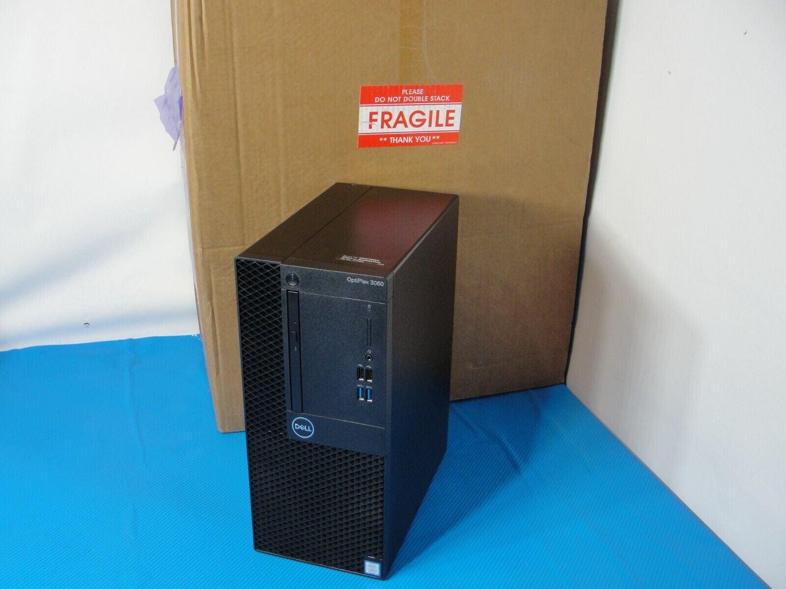 DELL Optiplex 3060 i5-8400 2.80Ghz 8th Gen Computer w/4GB, DVDRW, 128GB SSD W10P