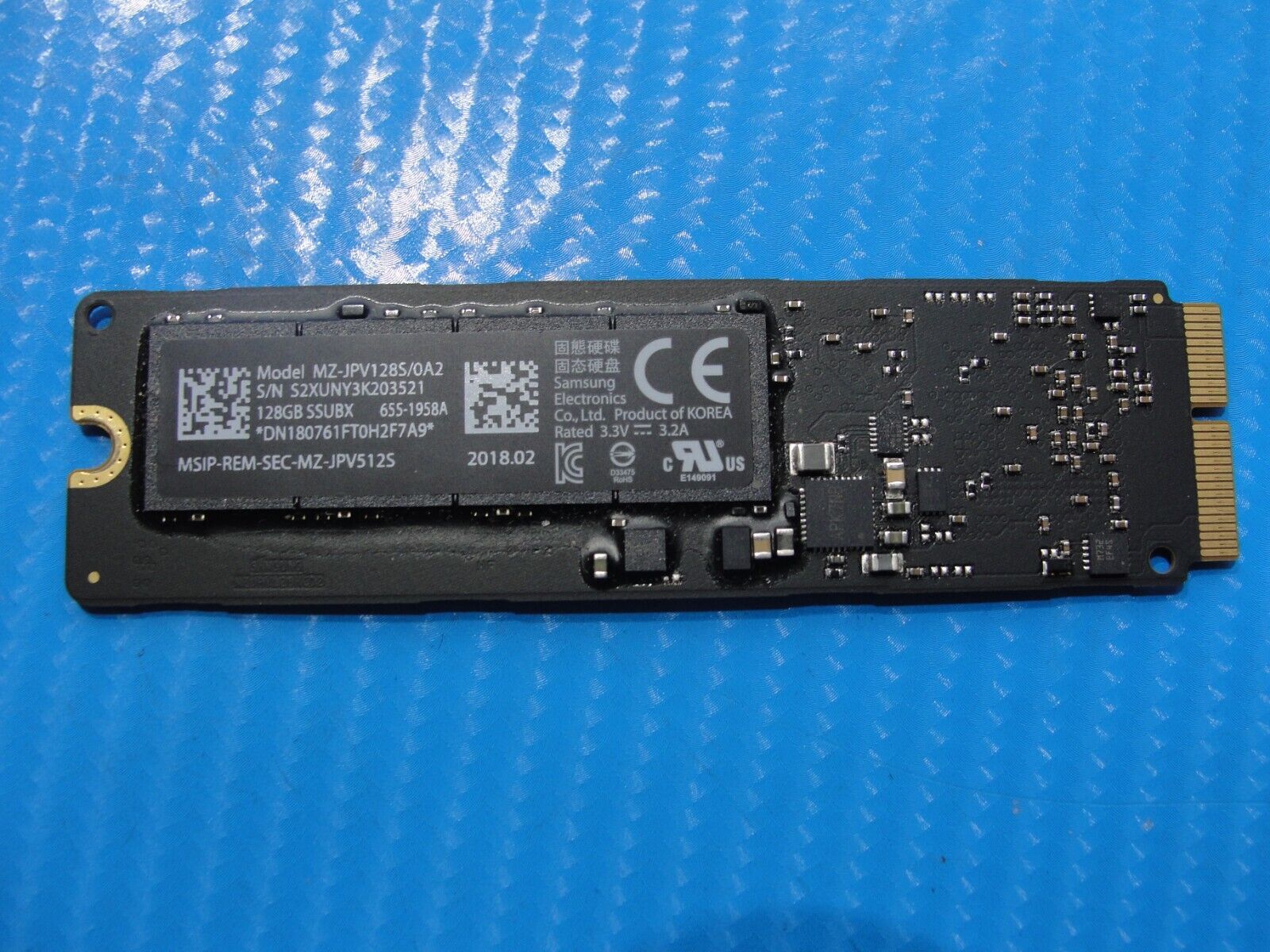 MacBook Air A1466 MQD32LL/A Samsung 128Gb SSD MZ-JPV128S/0A2 661-02395 655-1958A