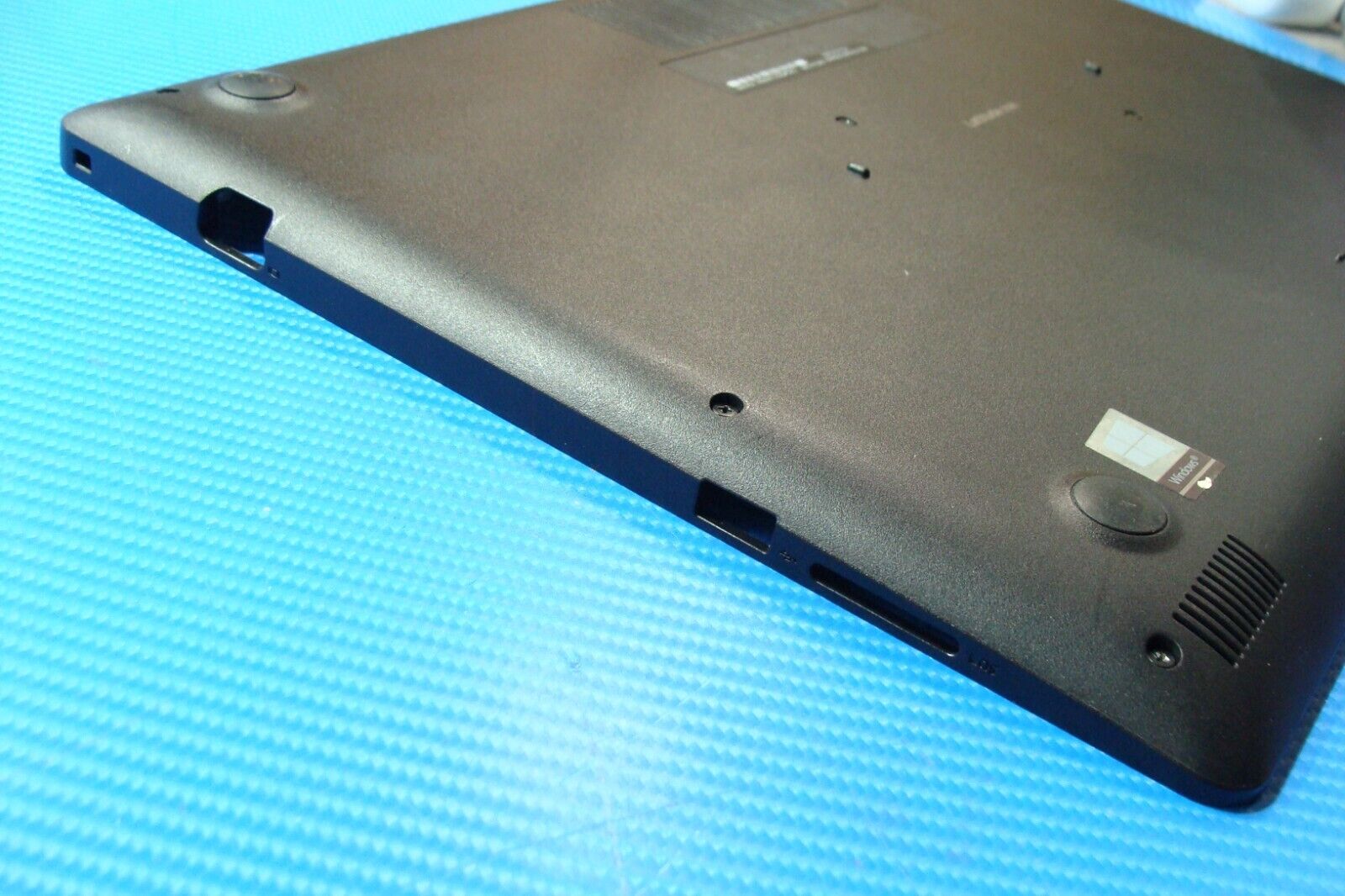 Dell Latitude 3590 15.6