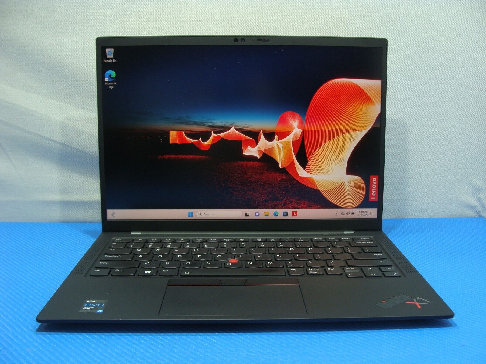 Lenovo ThinkPad X1 Carbon Gen 9 14