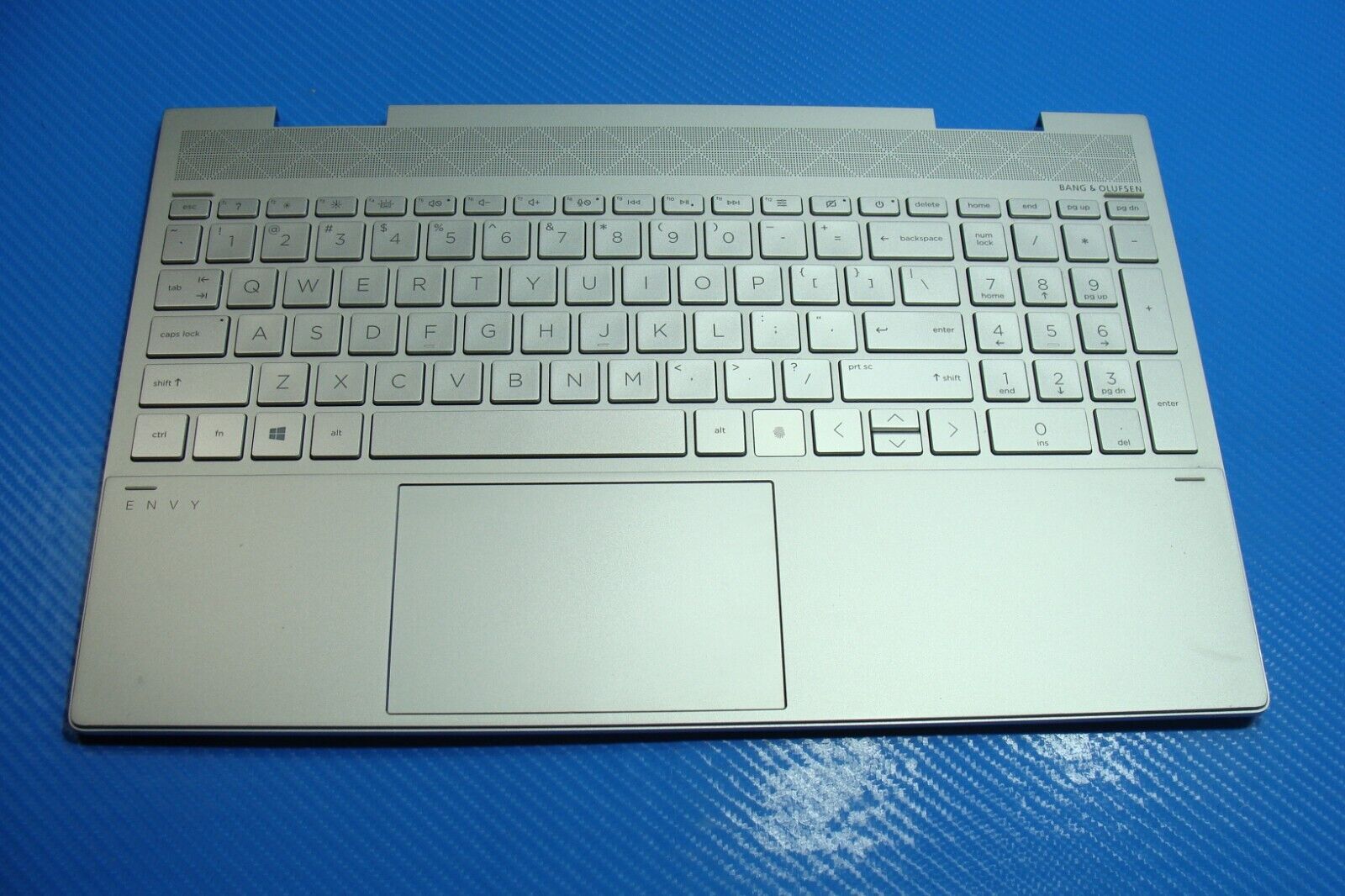 HP ENVY x360 15m-ed1013dx 15.6