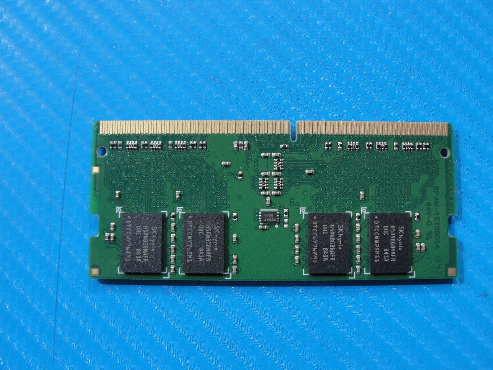 Dell 7490 ADATA 8GB 1Rx8 PC4-2400T Memory RAM SO-DIMM AO1P24HC8T1-BSFS