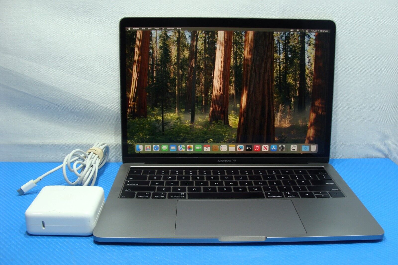 Apple MacBook Pro 13