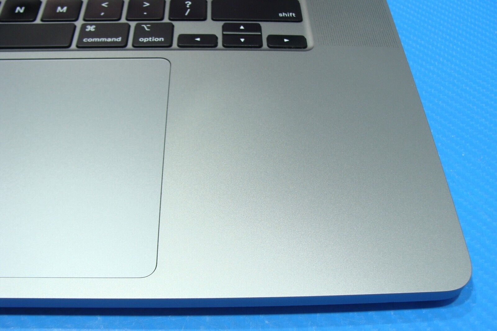 Apple MacBook Pro A2141 16