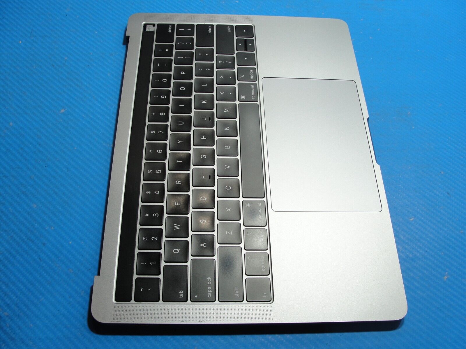 MacBook Pro A1989 13