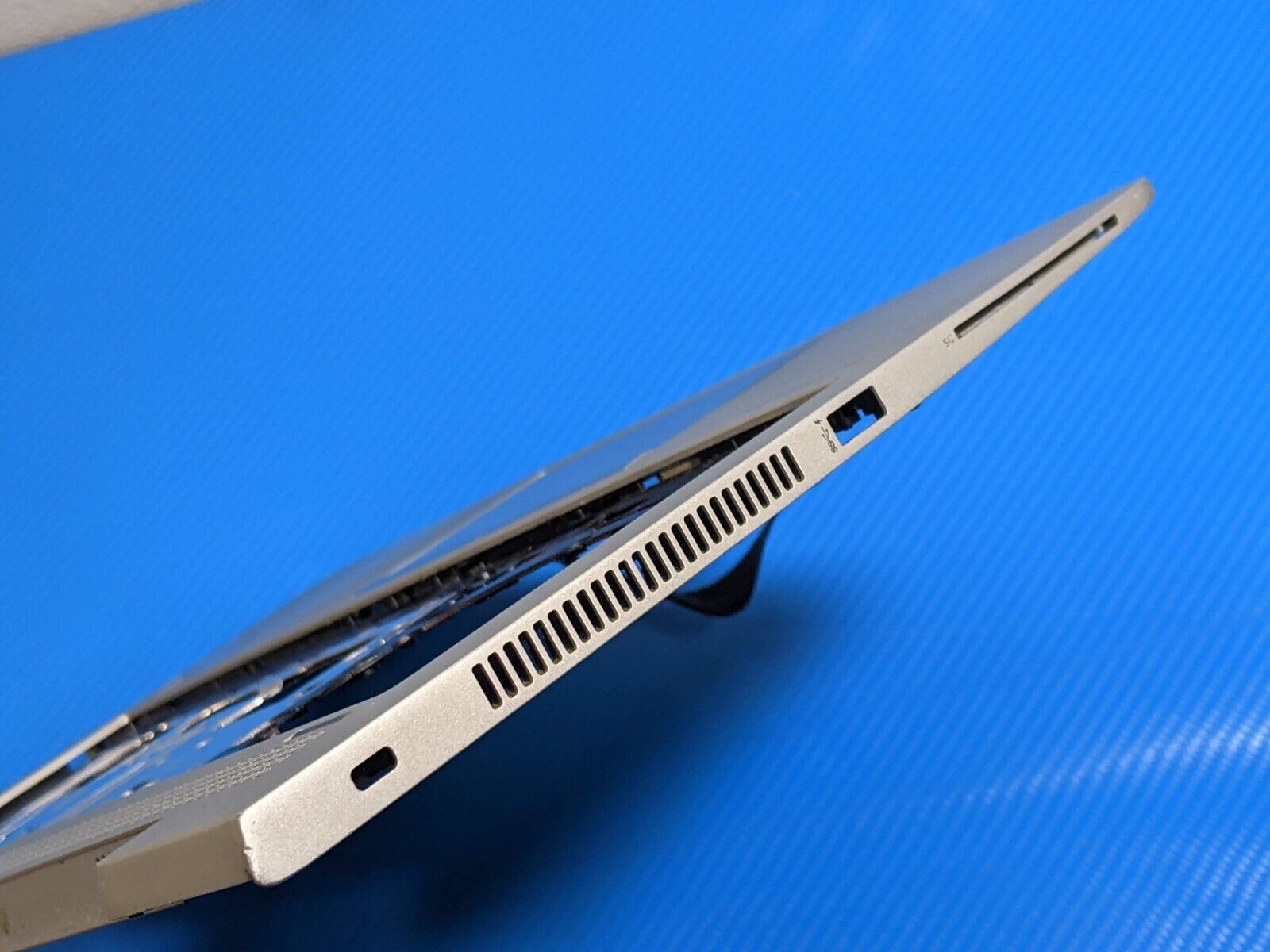 HP EliteBook 14” 840 G6 OEM Laptop Palmrest w/TouchPad L62746-001 6070B1487601