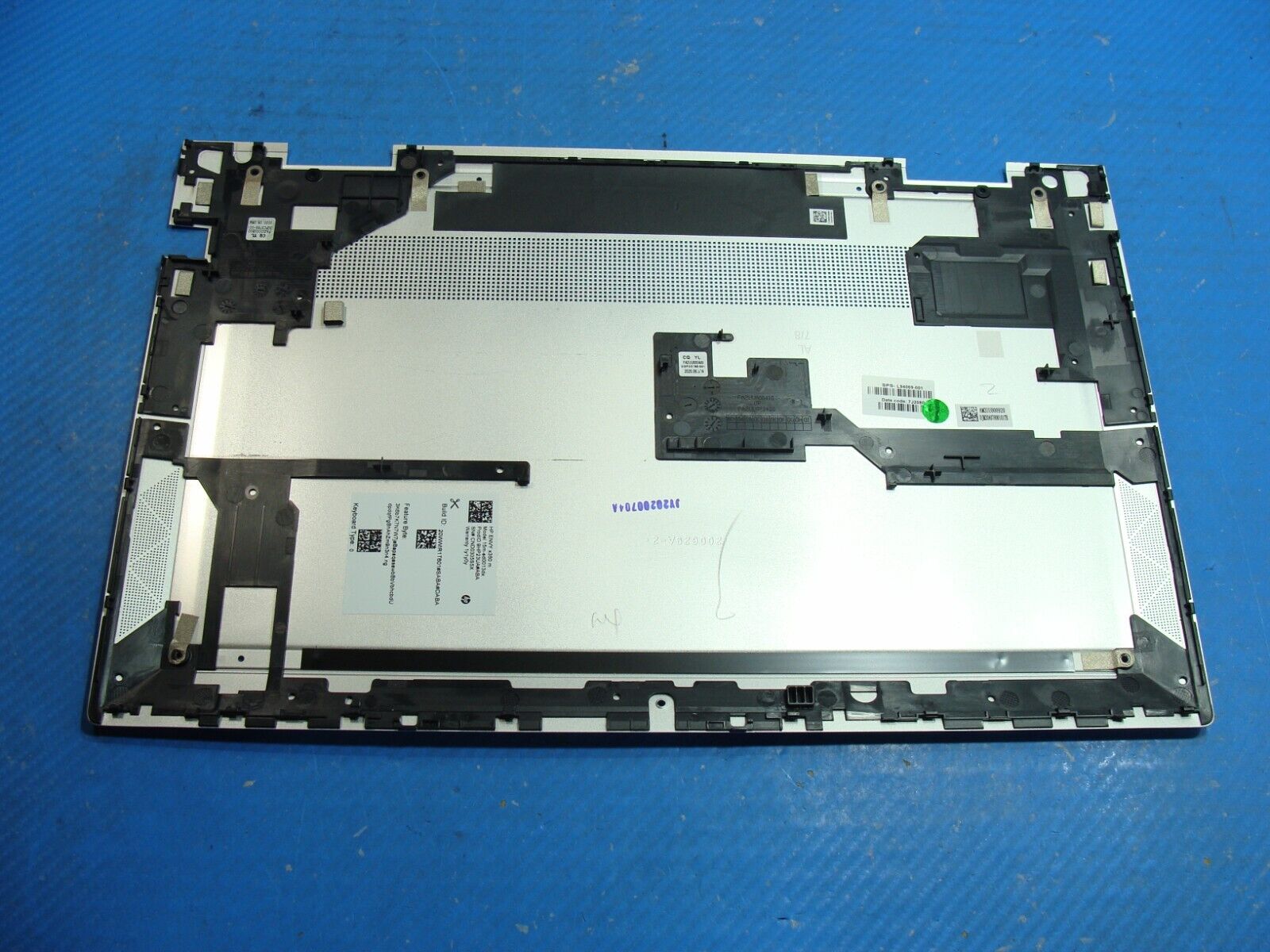 HP Envy x360 15.6” 15m-ed0013dx Bottom Case Base Cover L94069-001 AM2UU000920