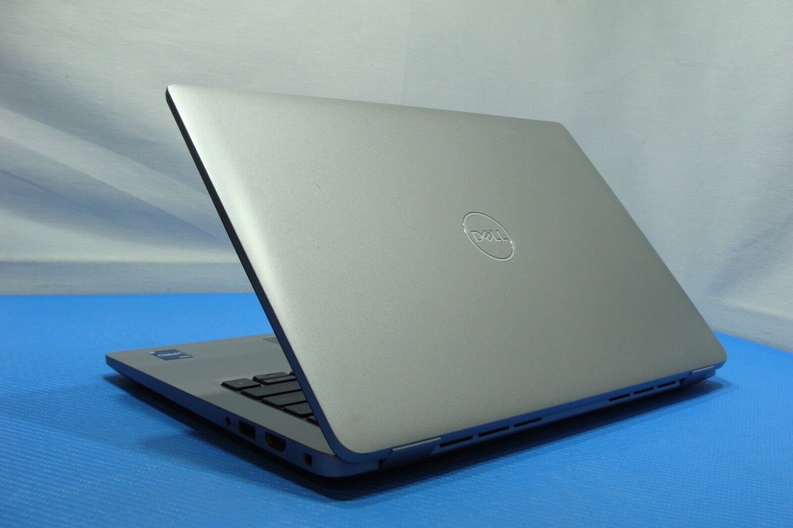 Dell Latitude 5440 Laptop 14