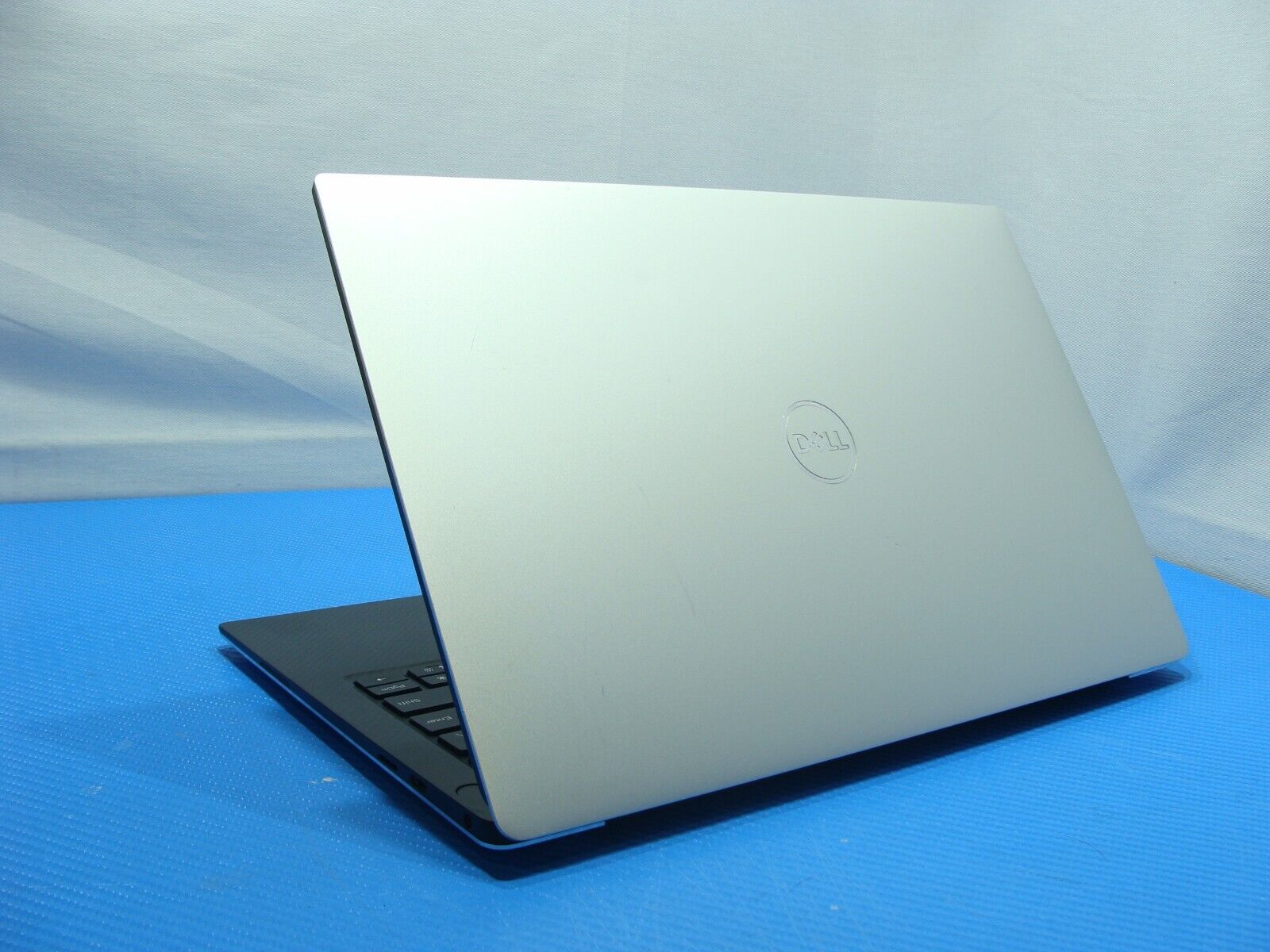 Dell XPS 13 7390 13.3