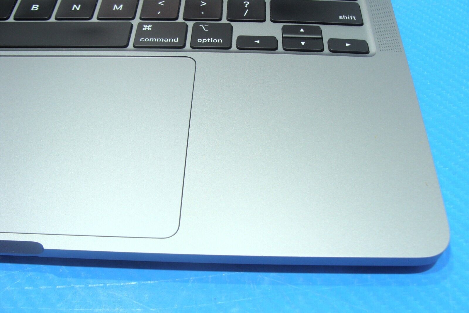 Apple MacBook Pro A2251 13