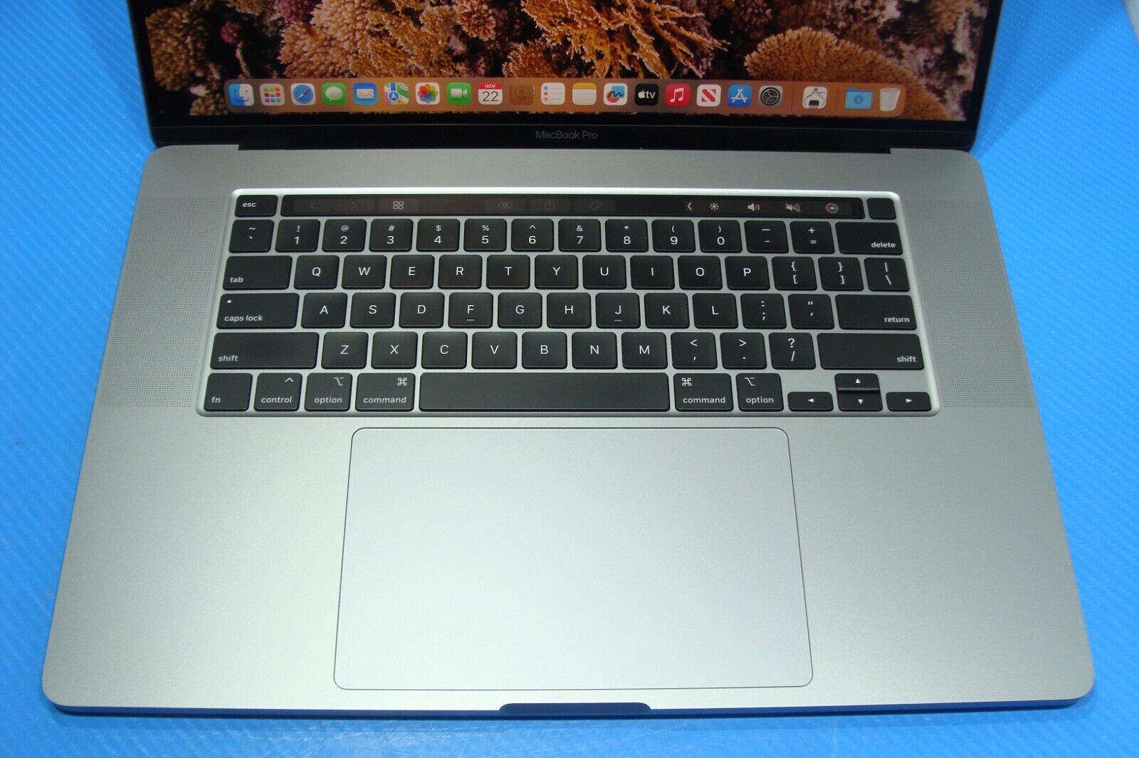 Apple MacBook Pro A2141 16