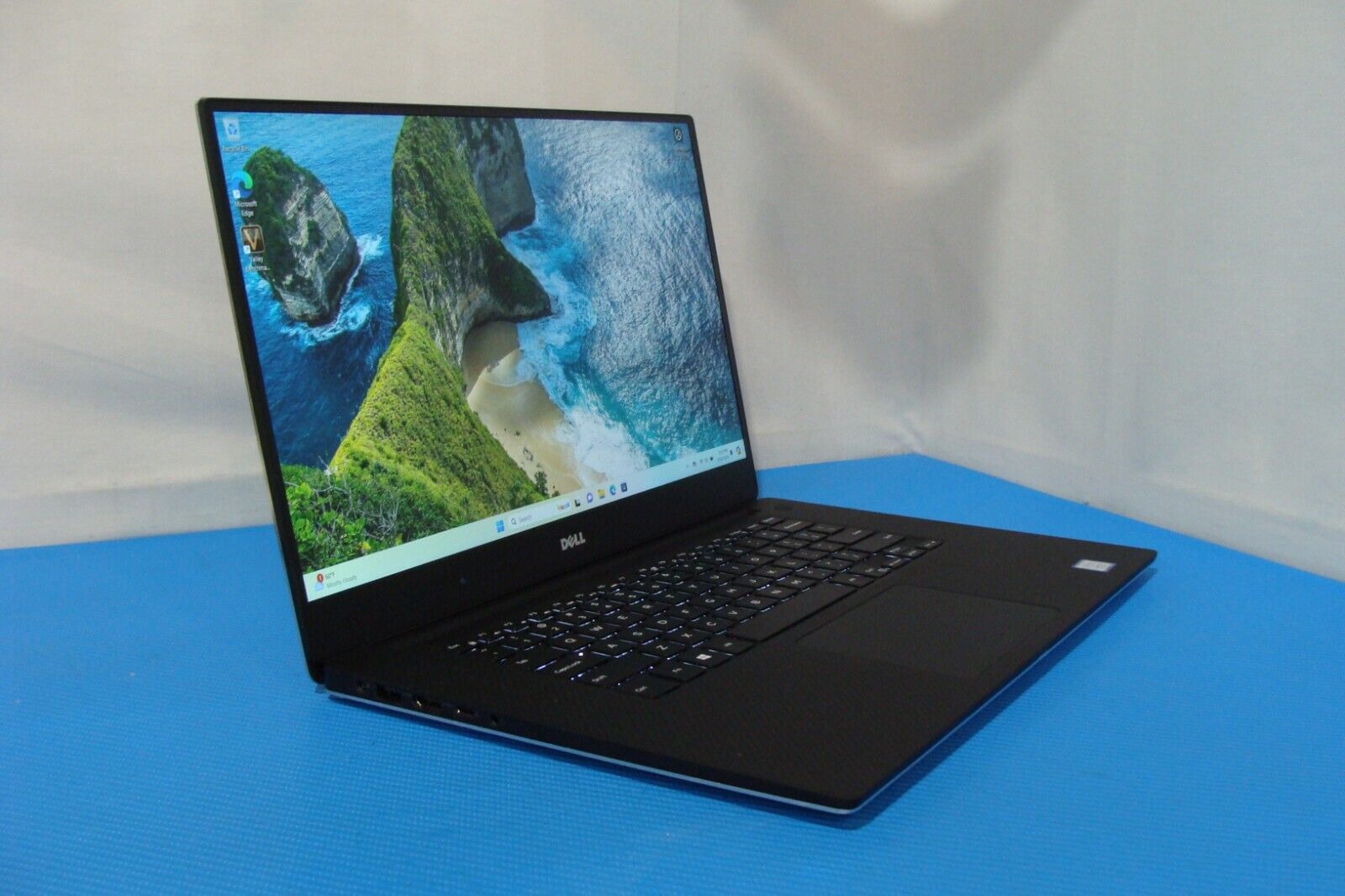 Dell Precision 5520 15.6