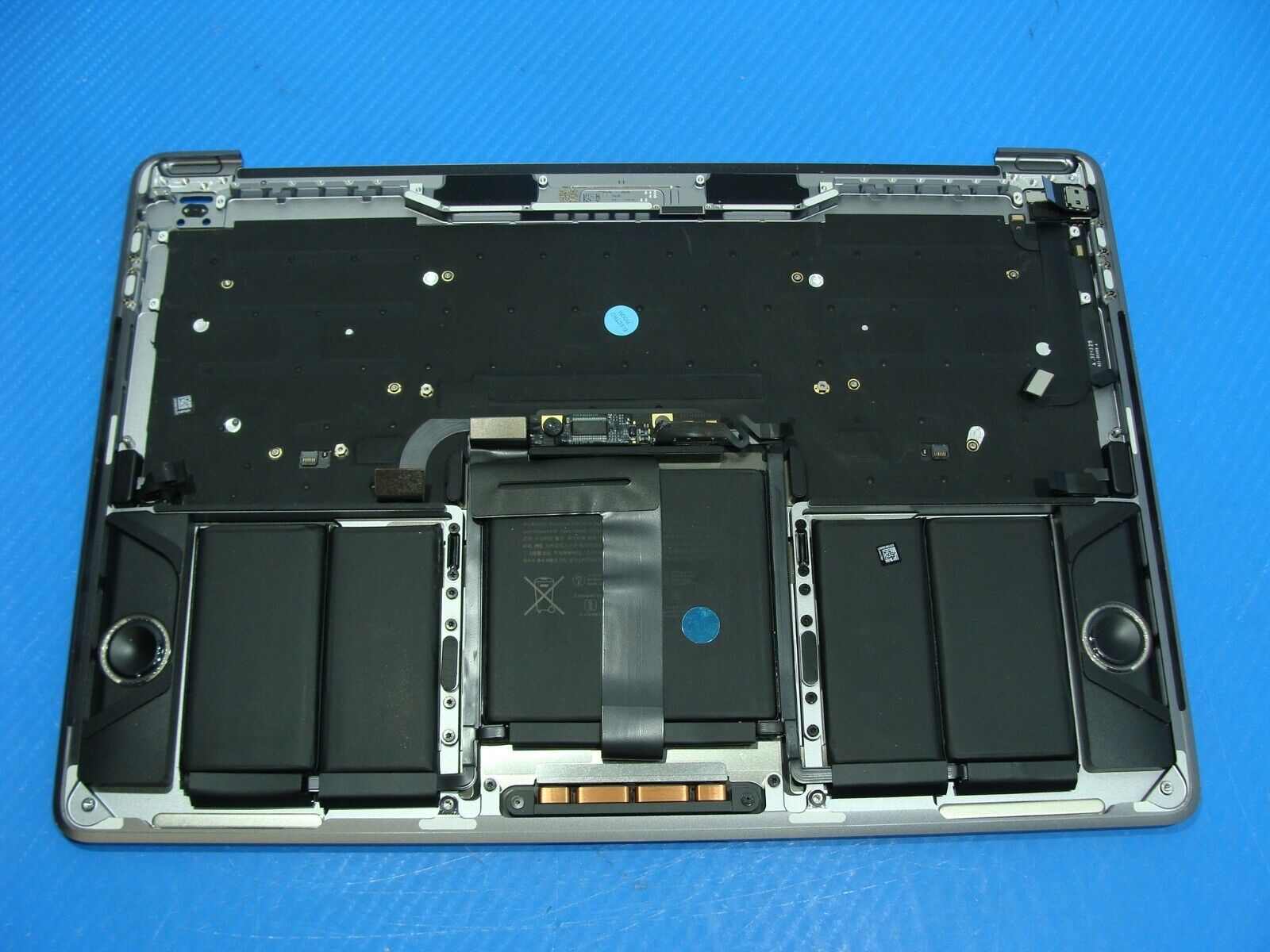 MacBook Pro A1706 13