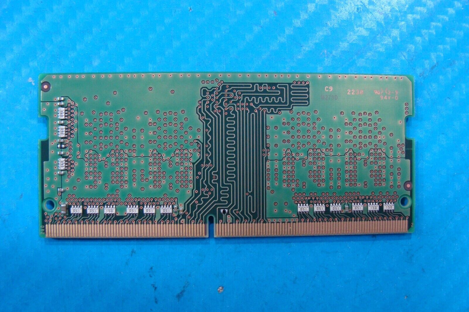 Dell 3520 Samsung 8GB 1Rx16 PC4-3200AA Memory RAM SO-DIMM M471A1G44AB0-CWE