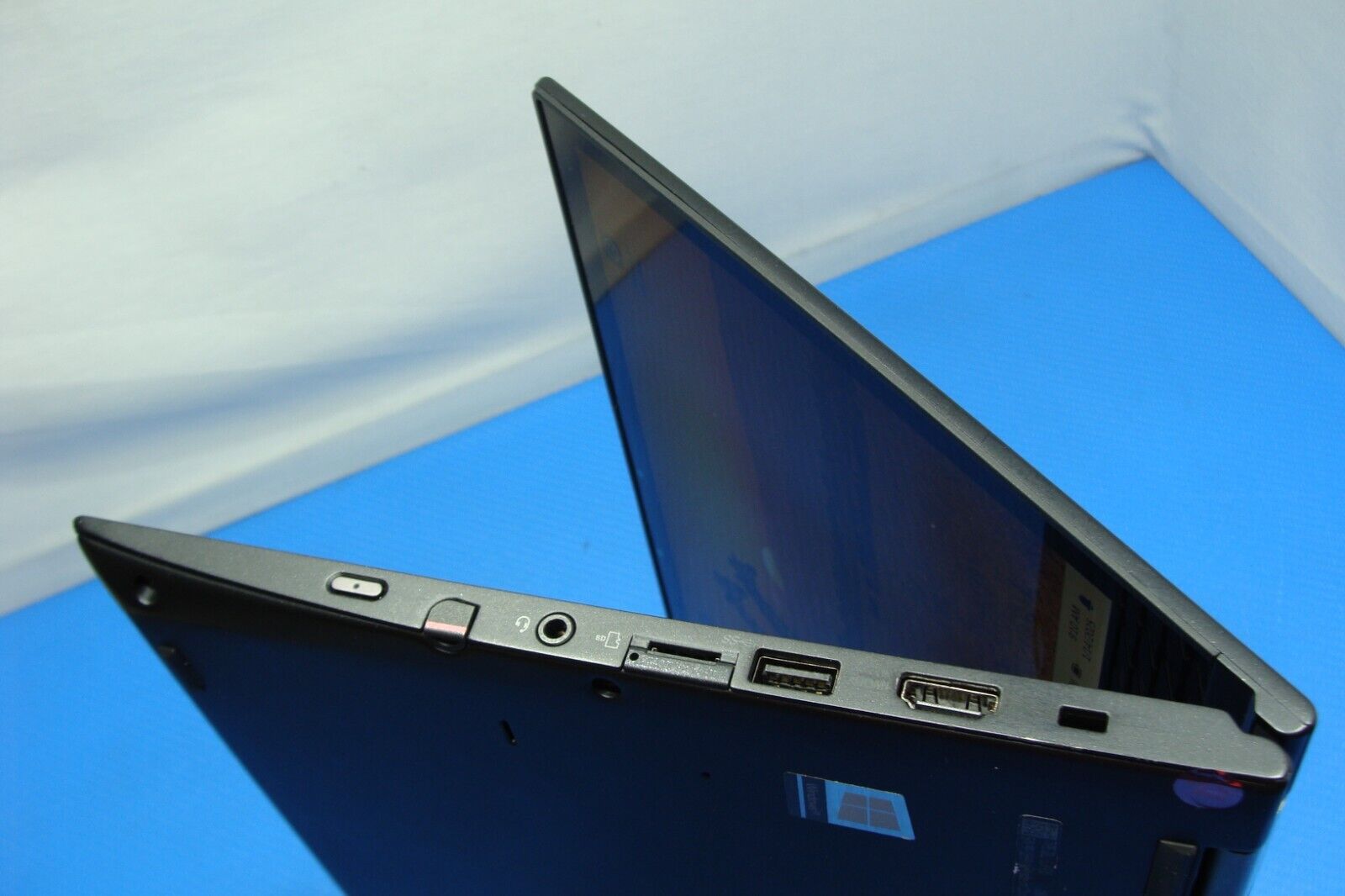 Lenovo ThinkPad X380 Yoga 13.3