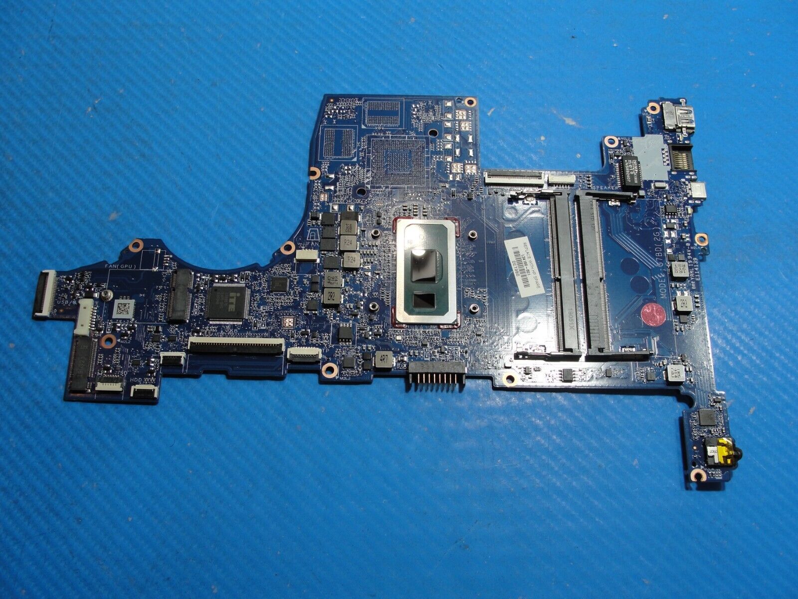 HP Pavilion 15-cs2079nr 15.6