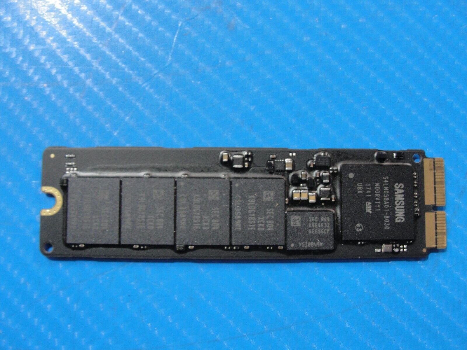 MacBook Air A1465 Samsung 128GB SSD Solid State Drive MZ-JPV128S/0A2 655-1958A