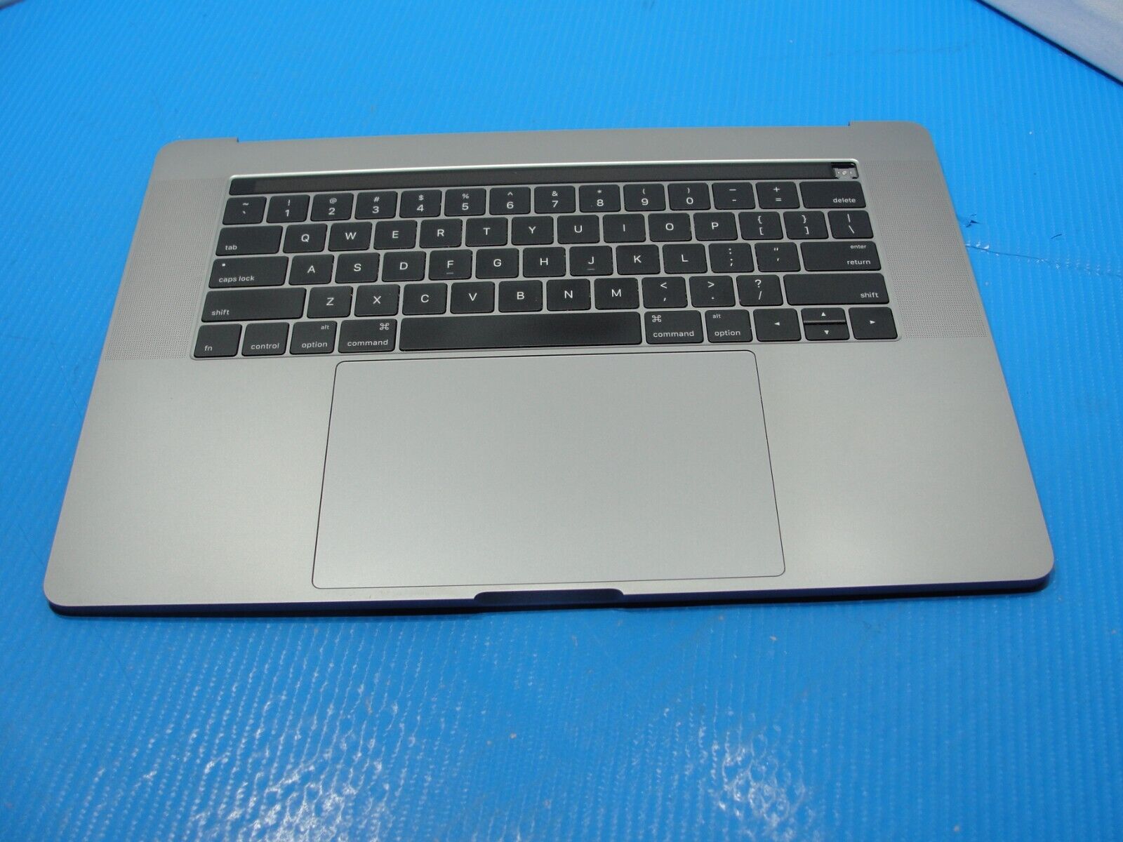 MacBook Pro A1707 15