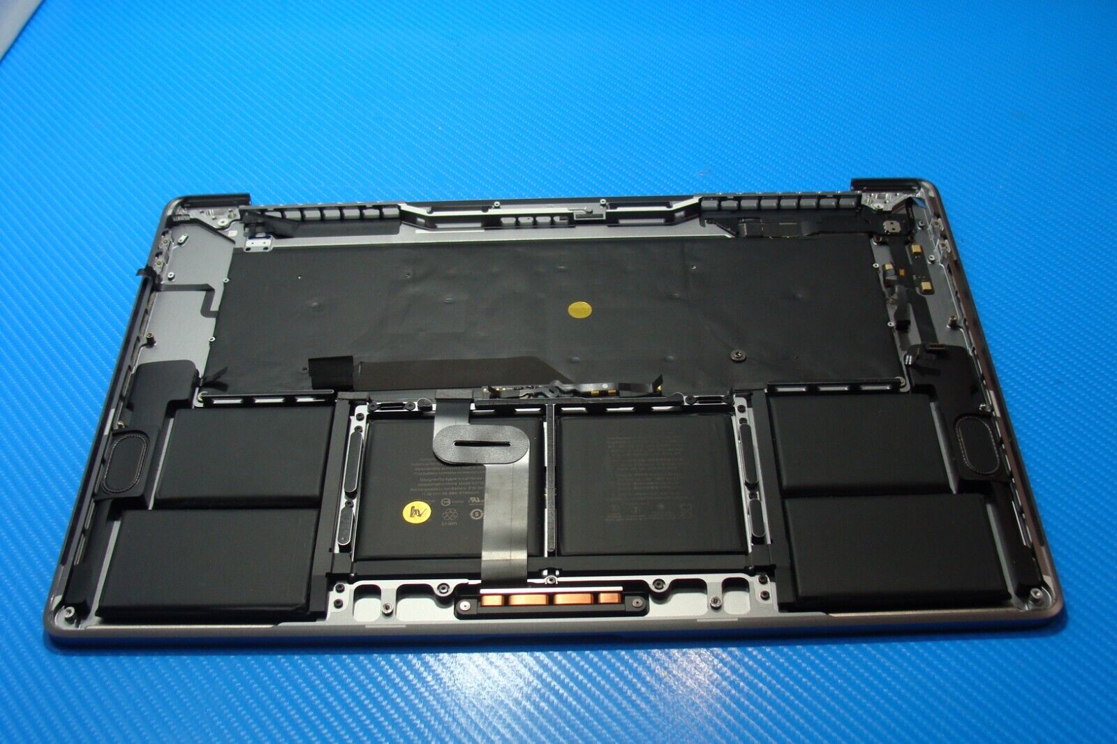 MacBook Pro A2141 16