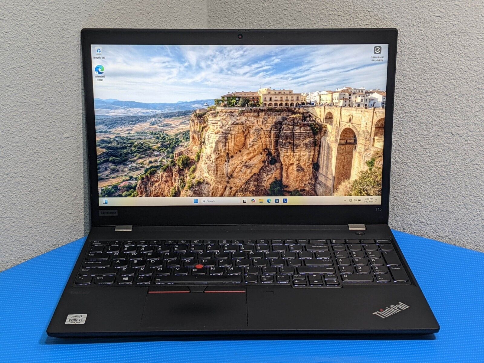 Lenovo ThinkPad T15 Gen 1 15.6