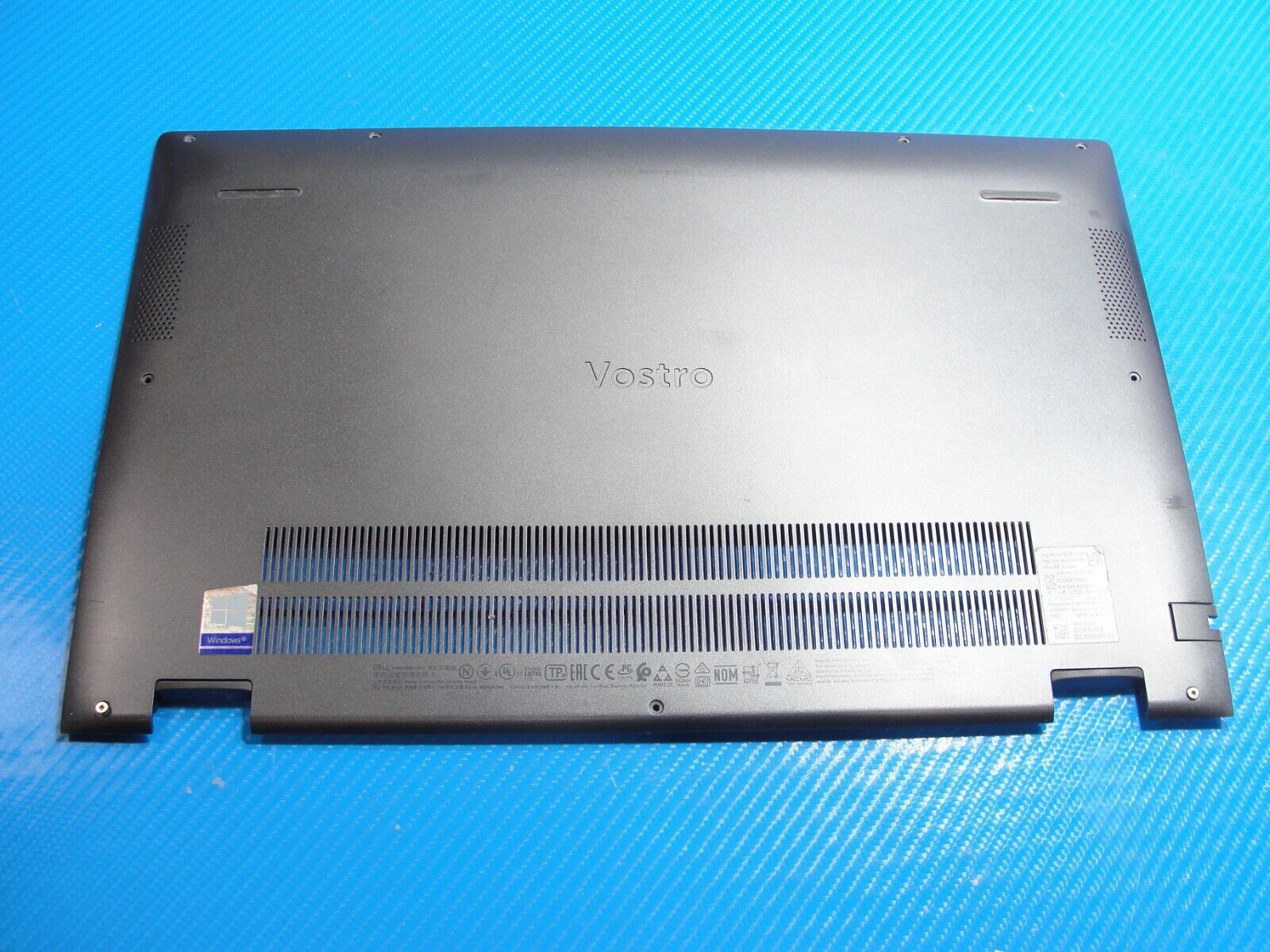 Dell Vostro 5502 15.6