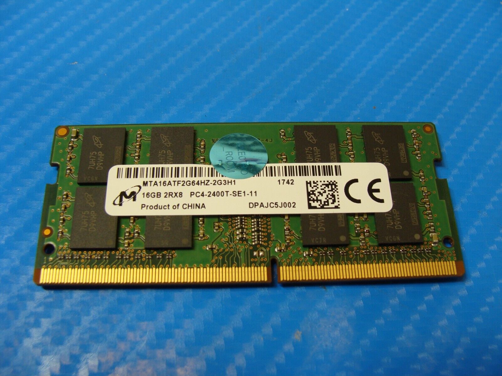 Dell 15 9560 Micron 16GB 2Rx8 PC4-2400T Memory RAM SO-DIMM MTA16ATF2G64HZ-2G3H1