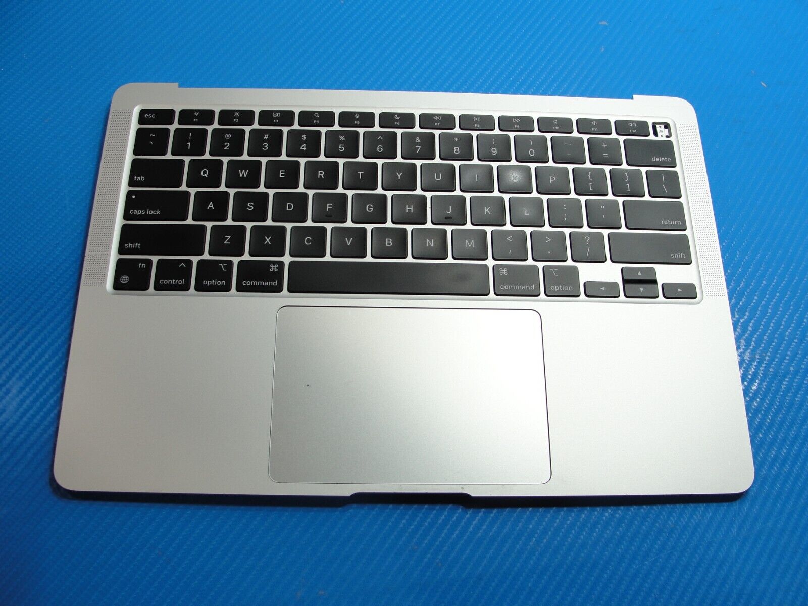 MacBook Air A2337 13