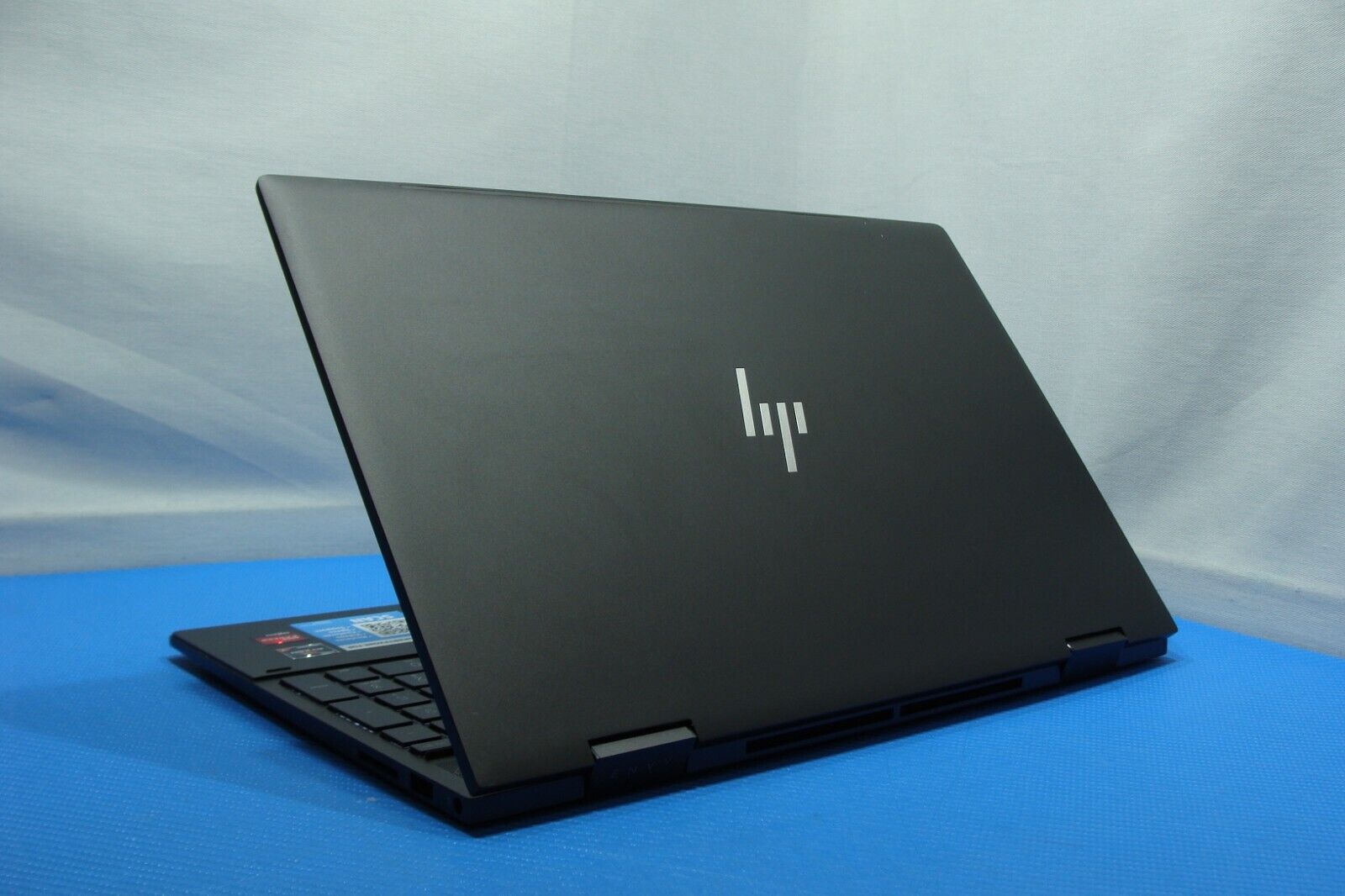 HP ENVY x360 15m-ee0023dx 15.6