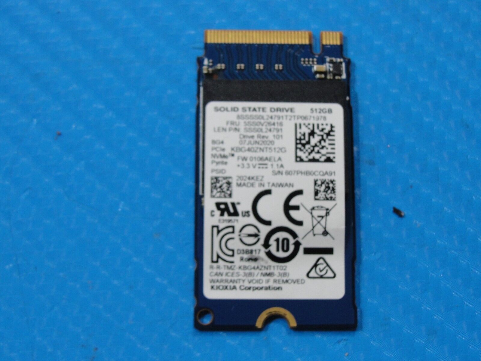 Lenovo E15 Kioxia 512GB NVMe M.2 SSD Solid State Drive KBG40ZNT512G 5SS0V26416