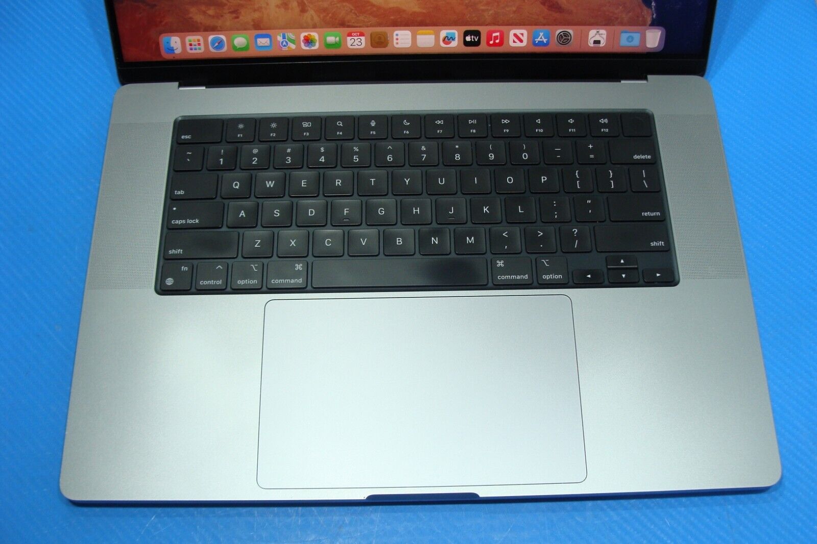 Apple MacBook Pro 16