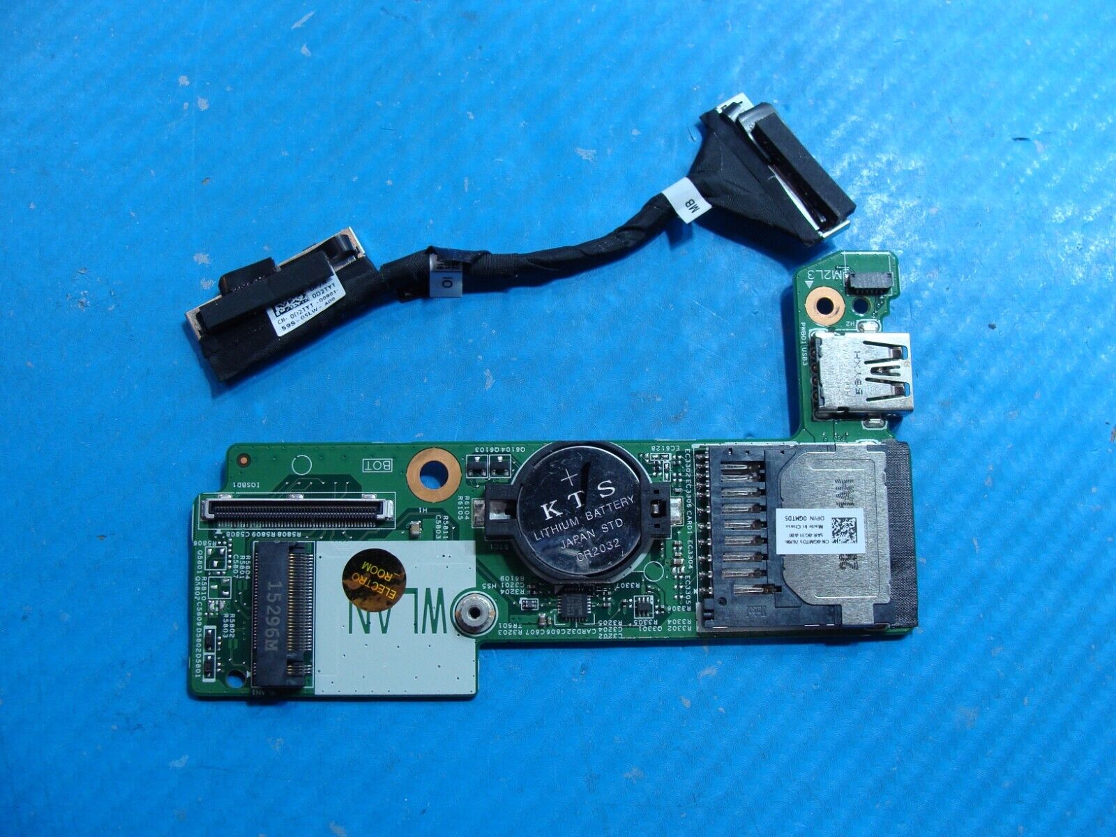 Dell Inspiron 13.3” 13 7353 OEM USB Card Reader Board w/Cable 5DTF9 D2TYT GMTD5