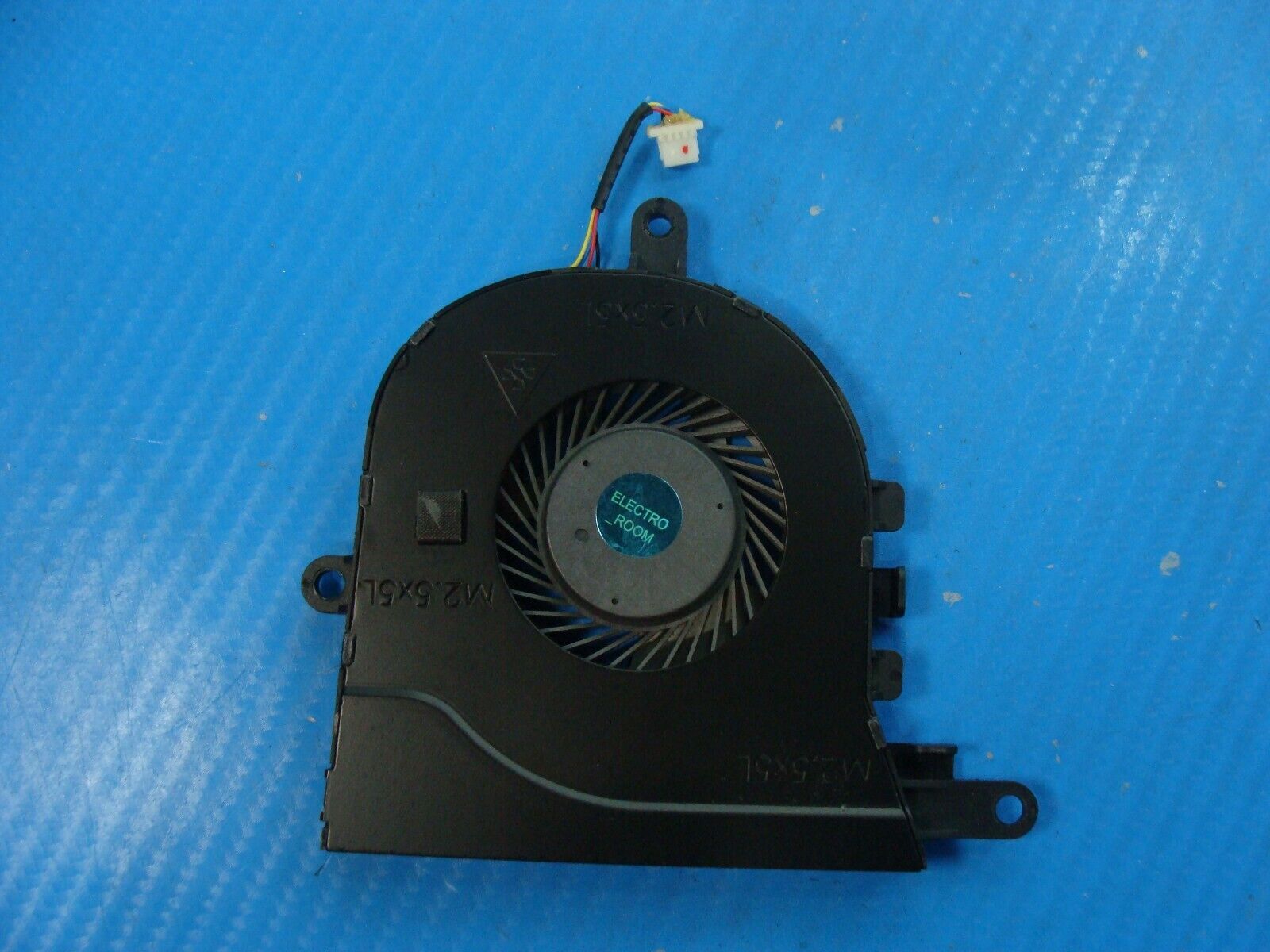 Dell Inspiron 15.6” 5570 Genuine Laptop CPU Cooling Fan NPFW6 DC28000K8D0