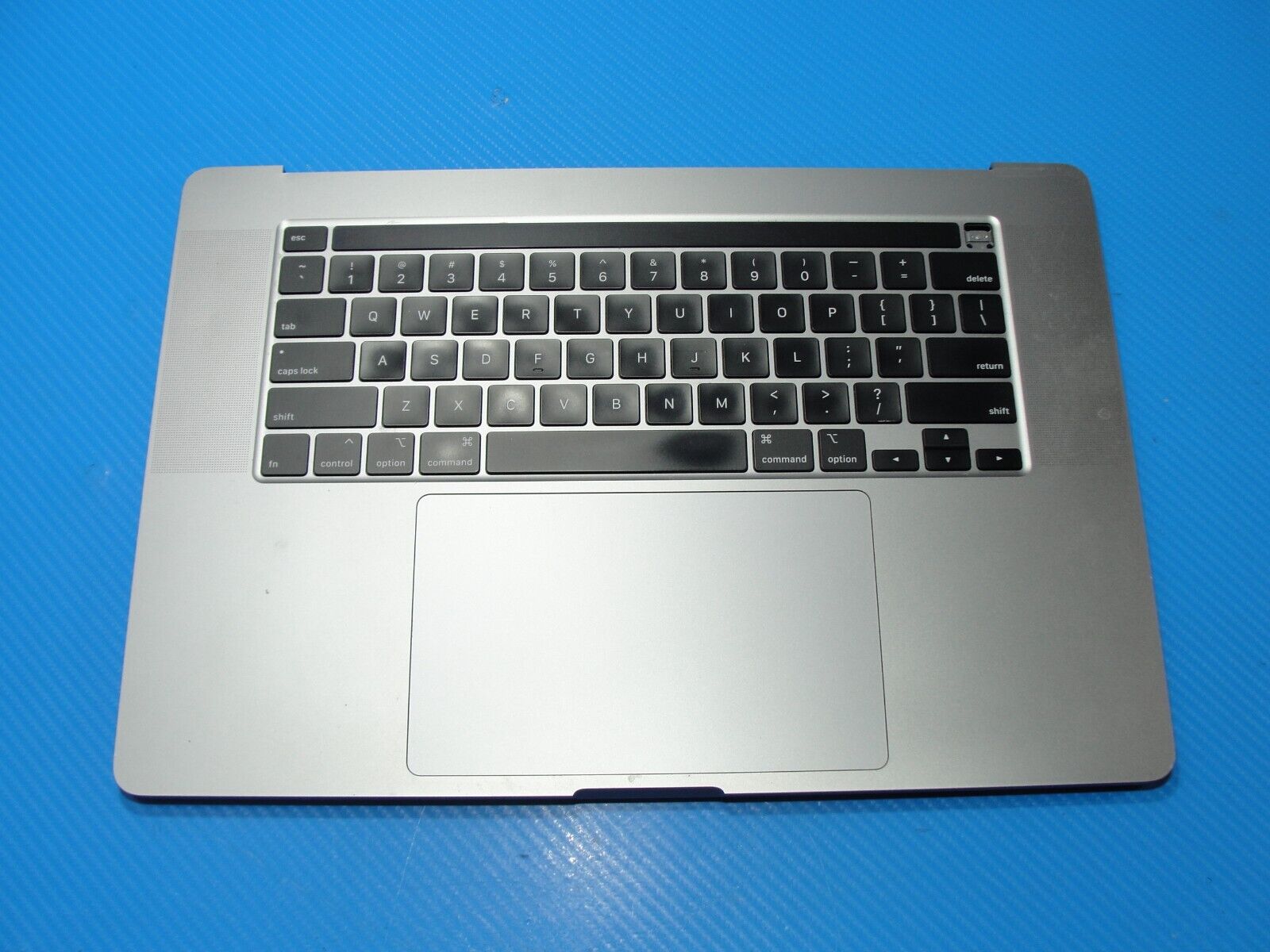 MacBook Pro 16